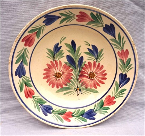 QUIMPER HB Hand Painted Faience Dahlia Cereal Soup Plate Vintage