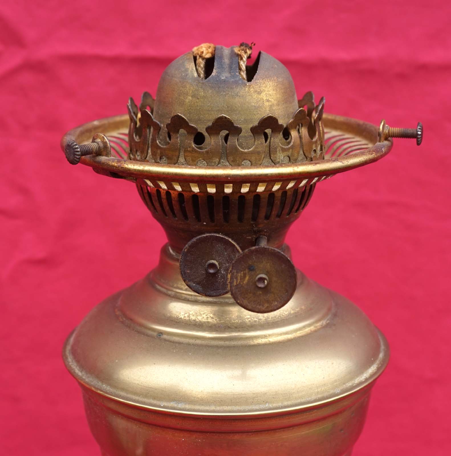 Victorian English Brass Kerosene Oil Lamp Double Burners Scalloped Glass EBay
